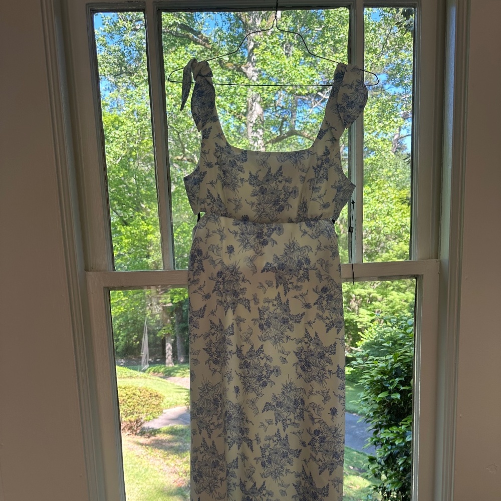 NWOT Laundry White and Blue Midi Dress